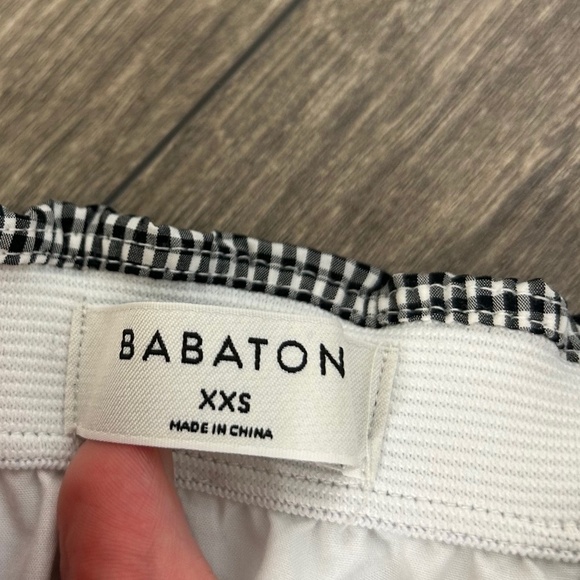 Aritzia Babaton Eckered Blouse Cropped Tube Top Bandeau Gingham Black Size XXS - Picture 8 of 10